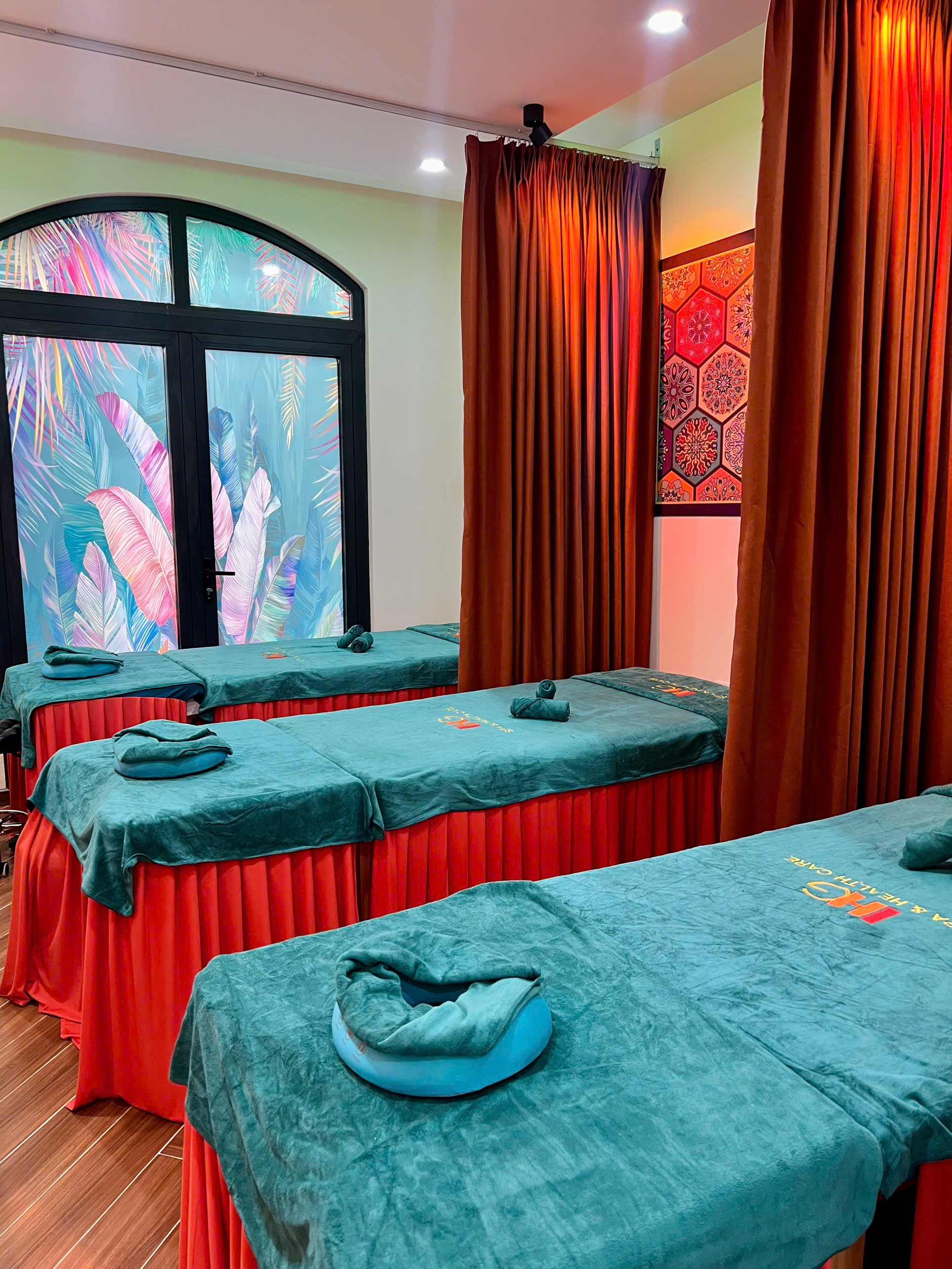 Massage thảo dược
